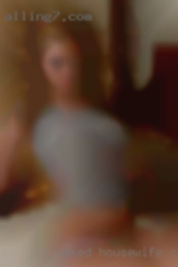 naked housewife chick